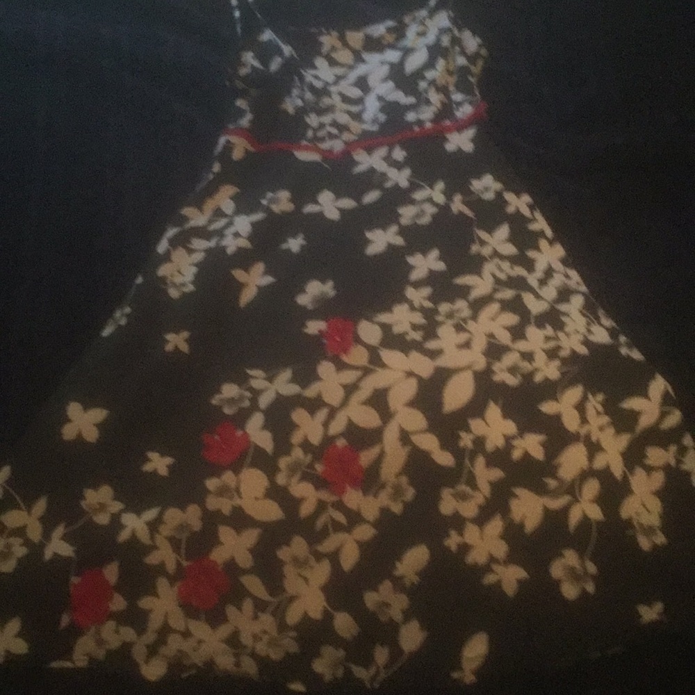 A black and white flower dress.